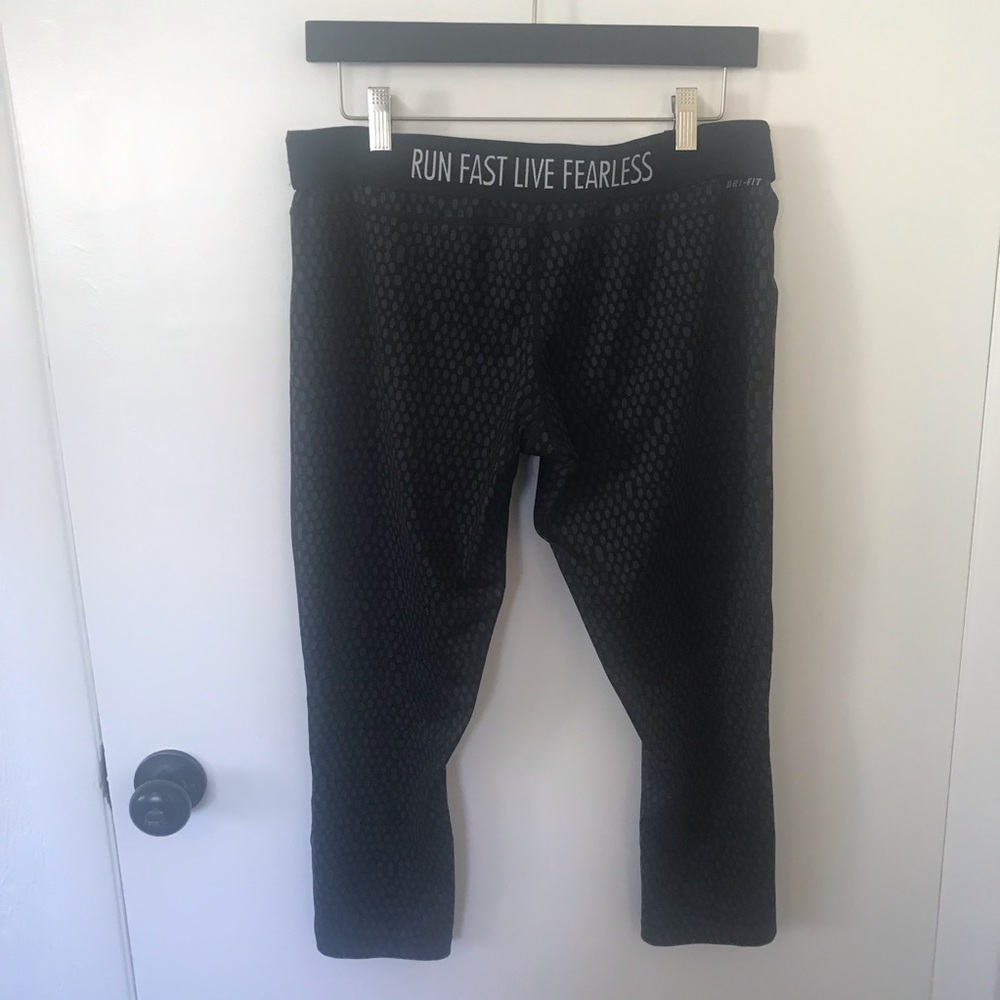 Nike | Dri-fit Running Capri Leggings Black/GrayXL - Picture 5 of 8